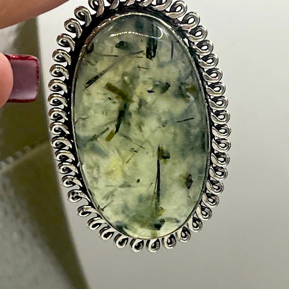 Prehnite Sterling Silver Pendant - Picture 2 of 6